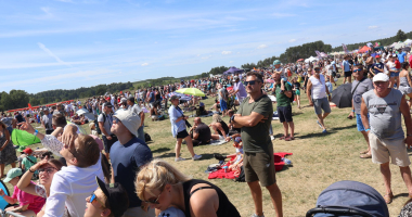 Ponad 15 tys. widzów na pikniku lotniczym w Gryźlinach FILM